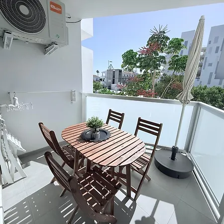 Hdfm Collection - Algas Apartment